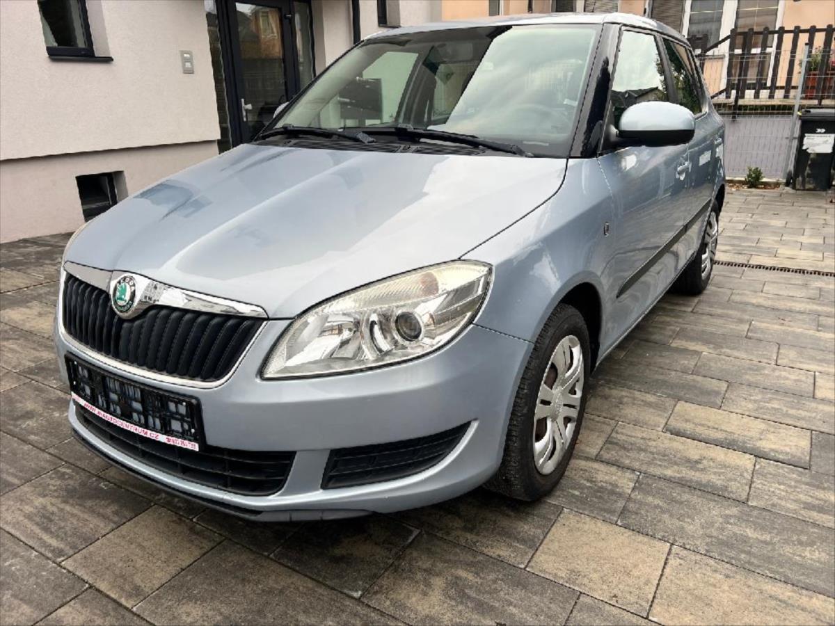 skoda-fabia-1-6-tdi-cr-55kw-elegance - 1