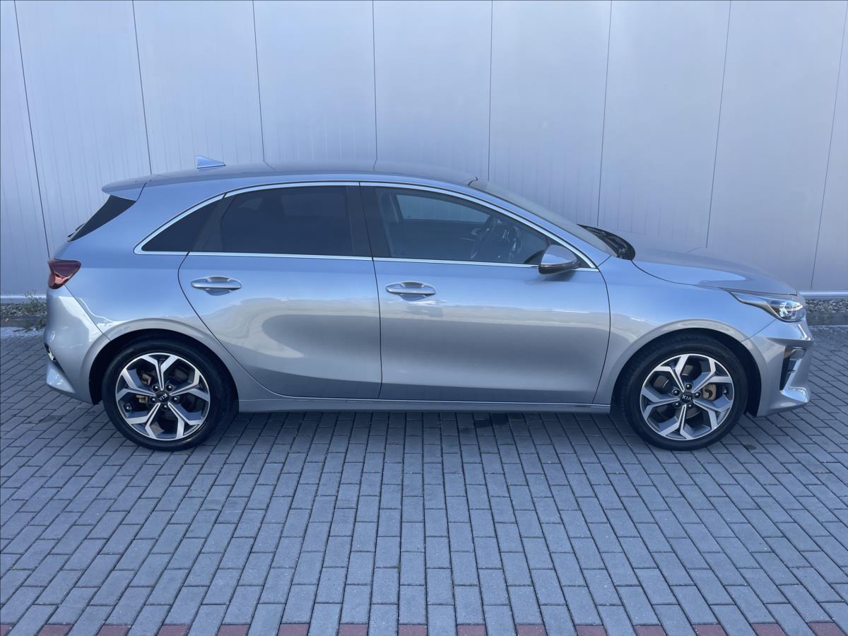 kia-ceed-1-4-t-gdi-top - 4