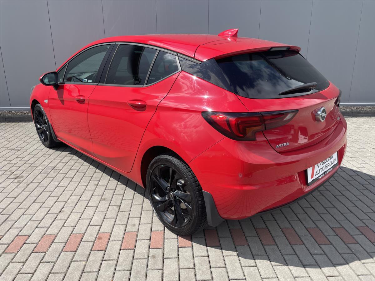 opel-astra-1-6-dynamic-cdti - 1