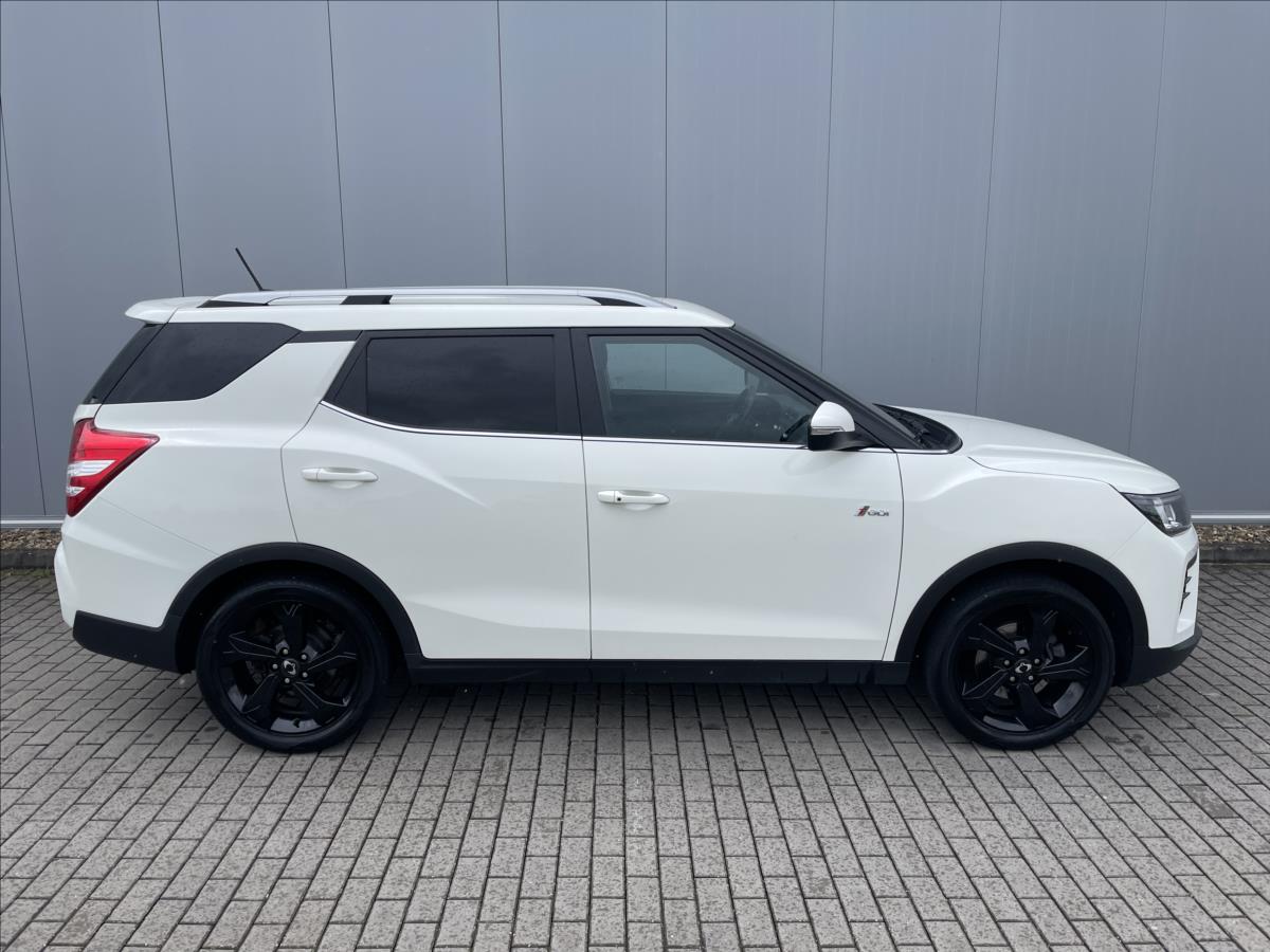 ssangyong-tivoli-1-5-t-gdi-120kw-grand - 4