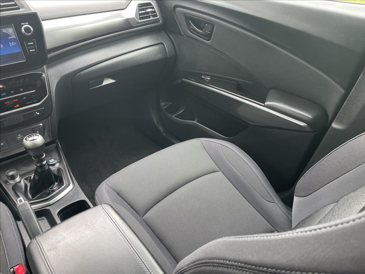 ssangyong-tivoli-1-5-t-gdi-120kw-grand - 6