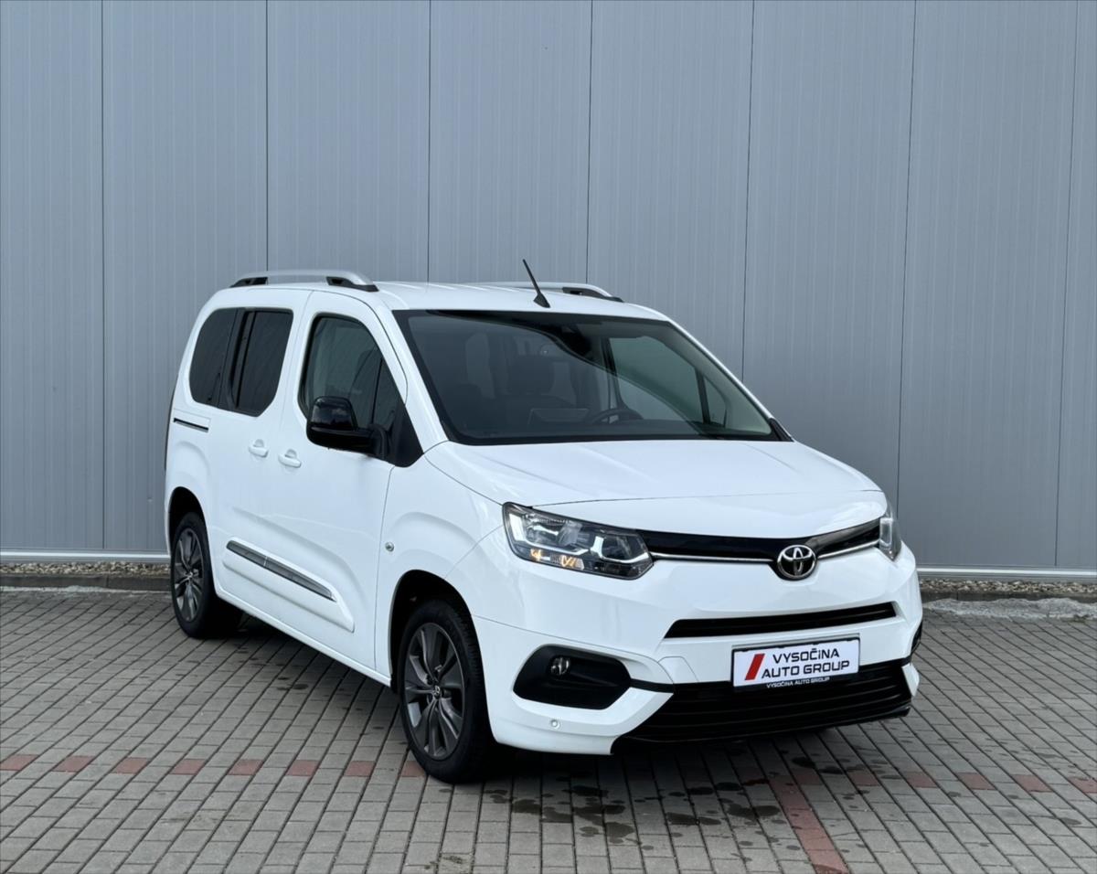 Toyota ProAce 1,5 1.5D 75kW FAMILY  1.5D 75kW FAMILY