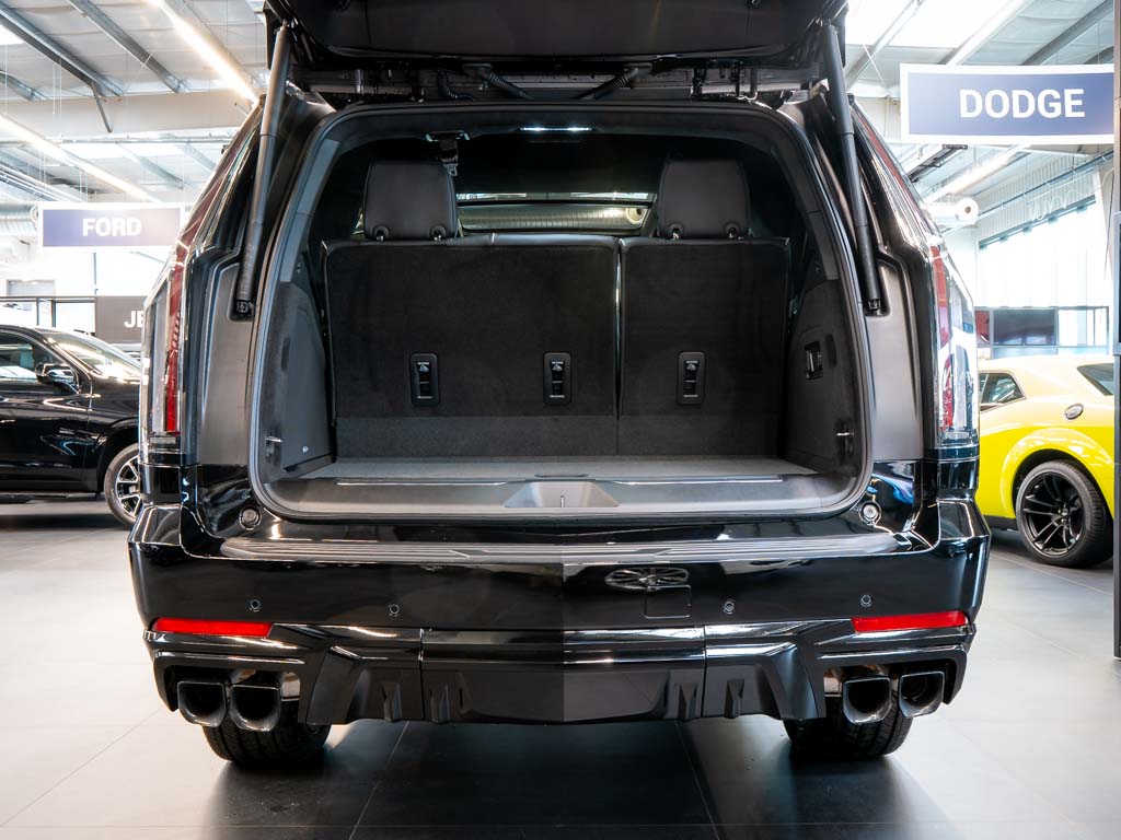 cadillac-escalade-6-2-v-supercharged-682-hp-2025 - 6
