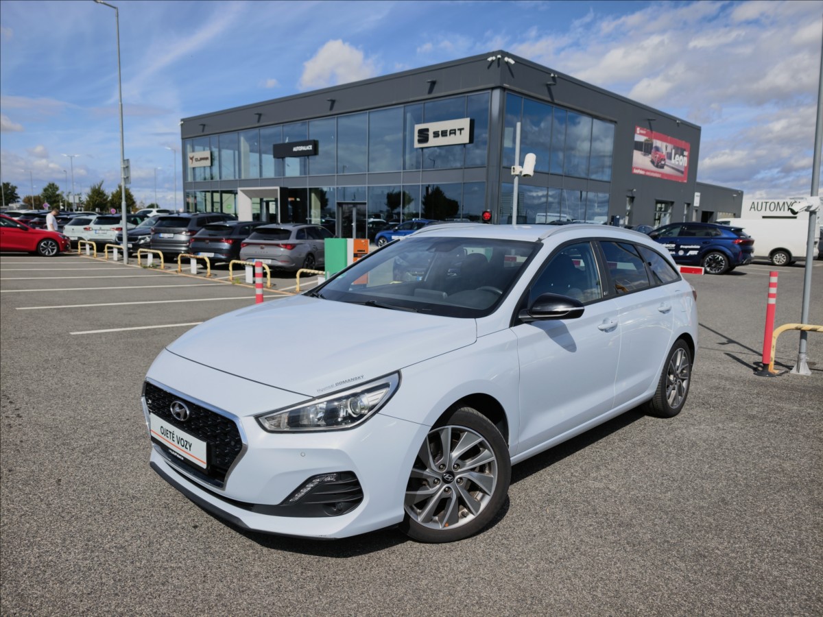 Hyundai i30 1,4 T-GDi Style GO MT Tažné zař.