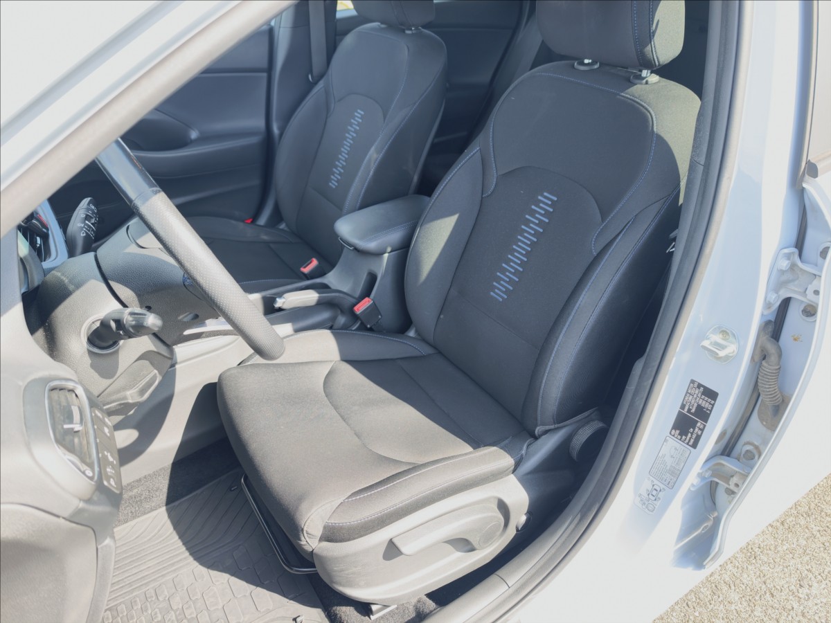 hyundai-i30-1-4-t-gdi-style-go-mt-tazne-zar - 9