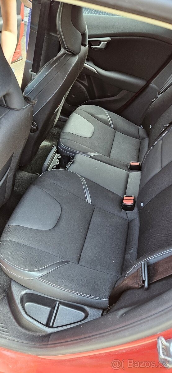 volvo-v40-d2 - 7