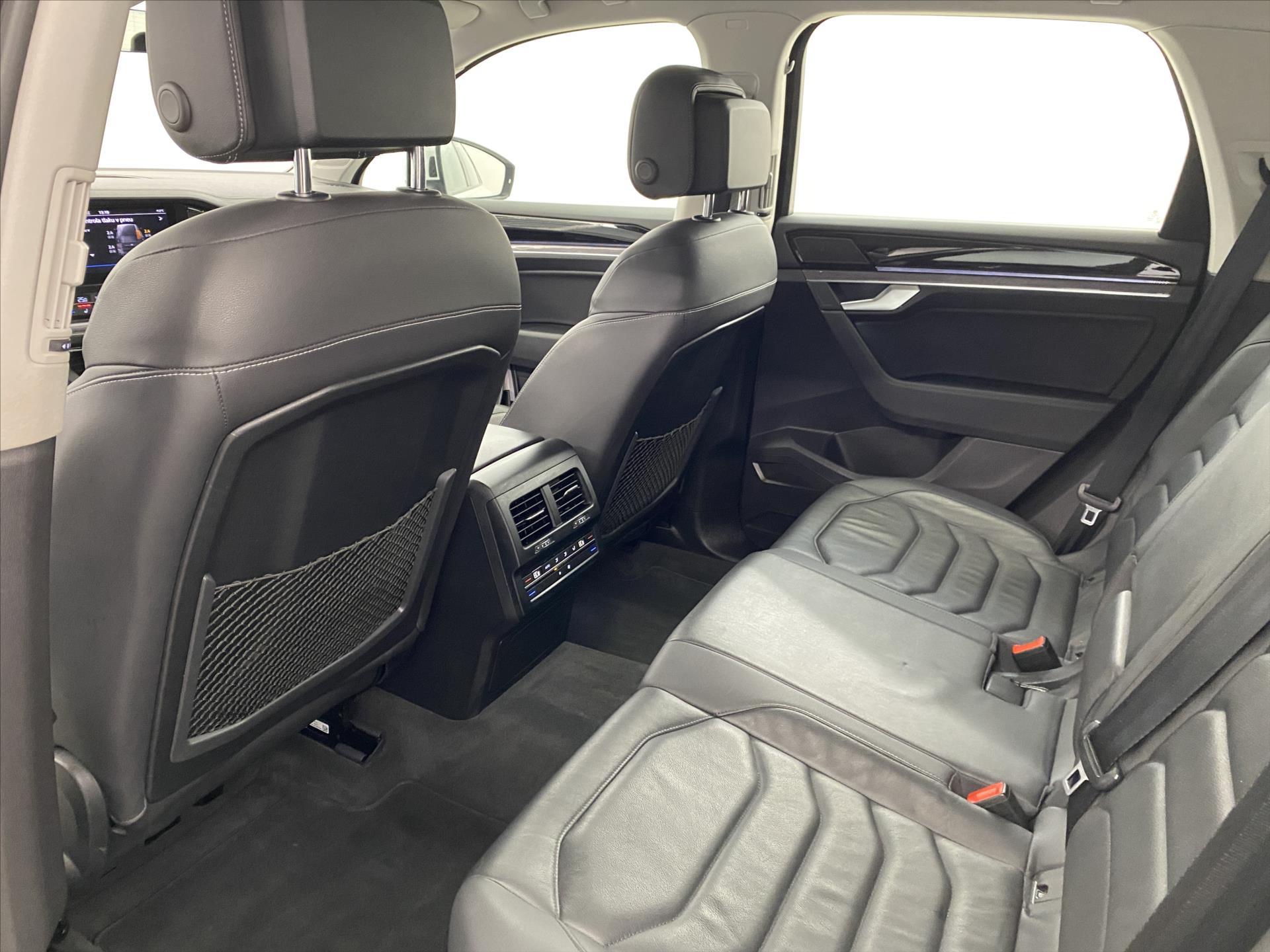 volkswagen-touareg-3-0-tdi-170-kw-4mot - 5