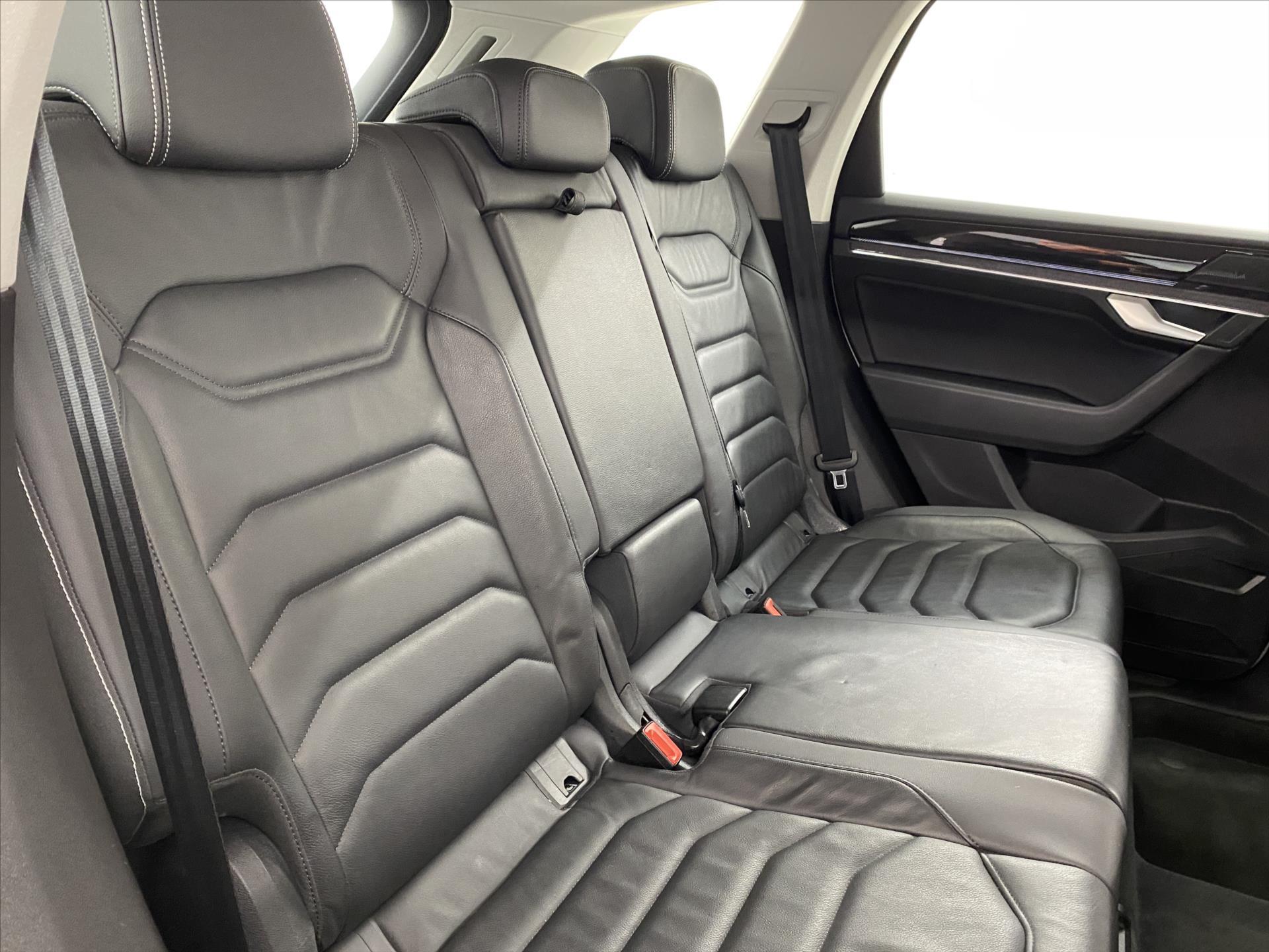 volkswagen-touareg-3-0-tdi-170-kw-4mot - 7