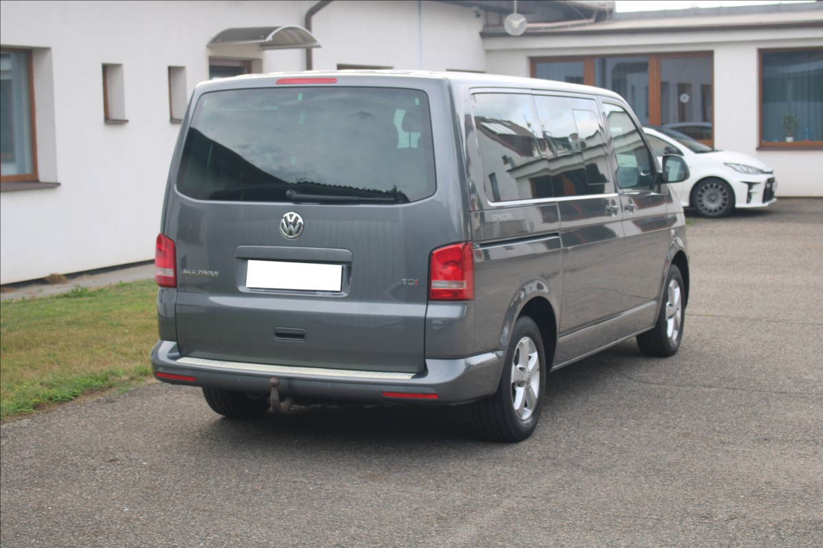 volkswagen-multivan-2-0-tdi-103kw-t5-1-special - 3