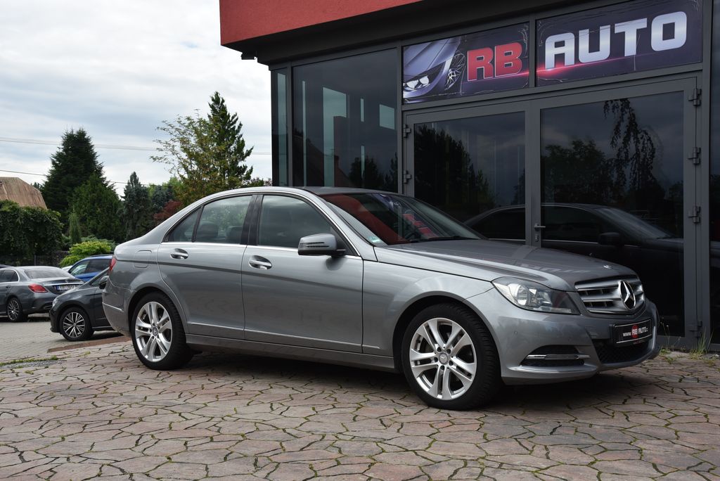 mercedes-benz-tridy-c-2-2-cdi-100-kw-automat - 2