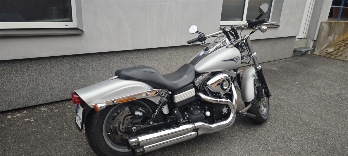harley-davidson-fat-bob-1600 - 2