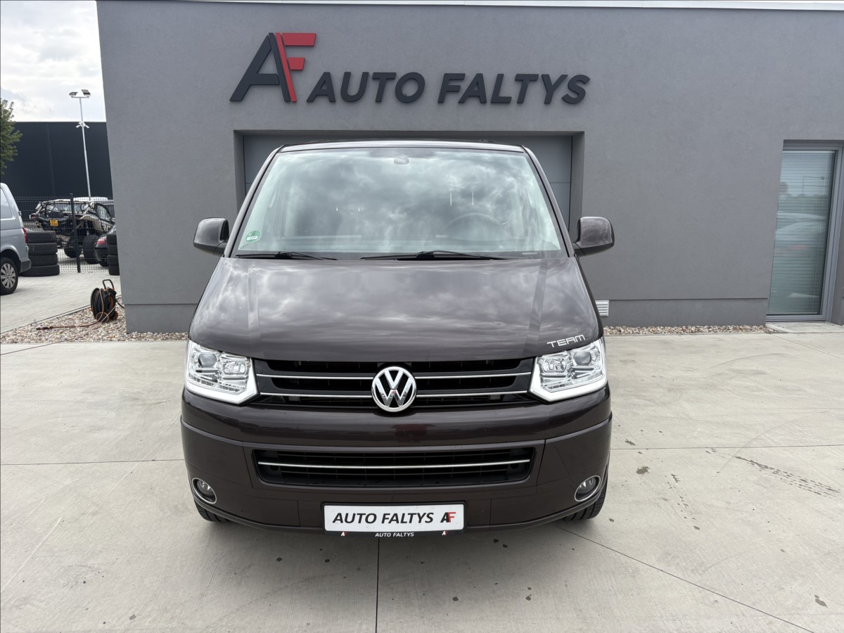volkswagen-multivan-2-0-103-kw-servis-top-stav - 1