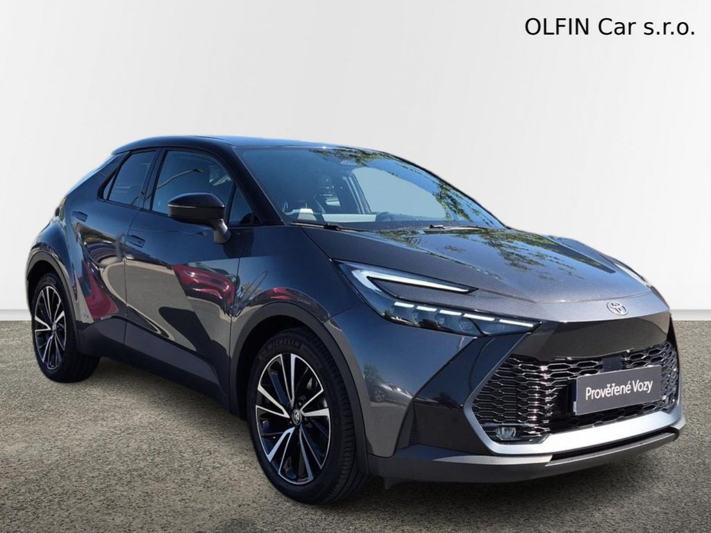 toyota-c-hr-2-0-hev-awd-executive - 4