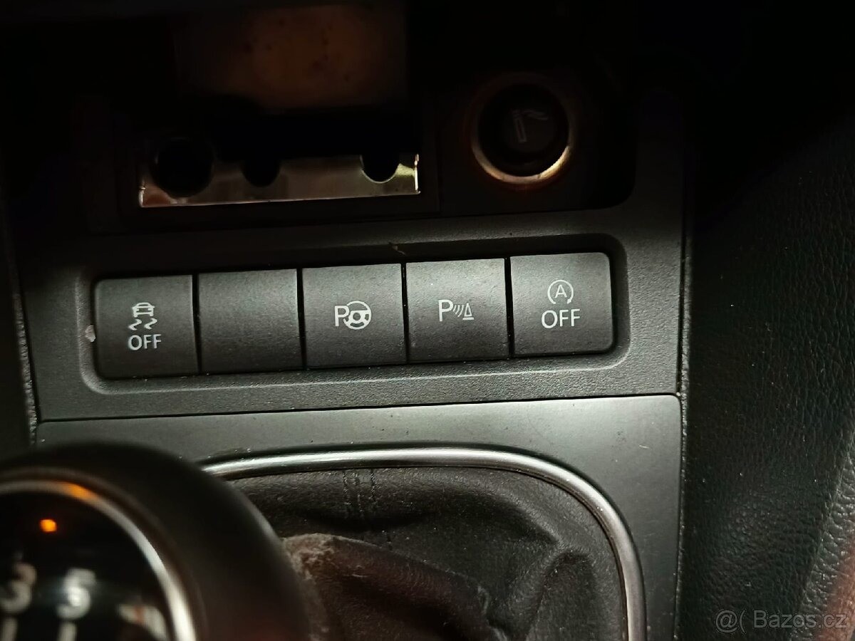 volkswagen-golf-1-6-tdi - 7
