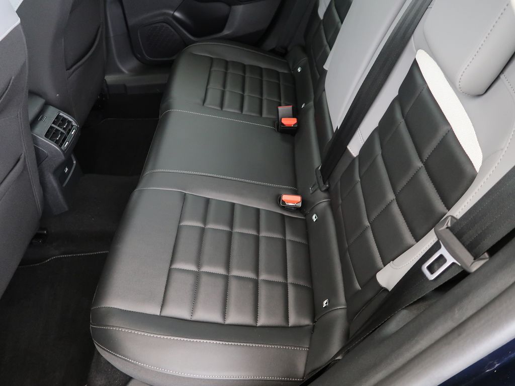 citroen-c4-1-2-96kw-puretech-eat8-max - 9