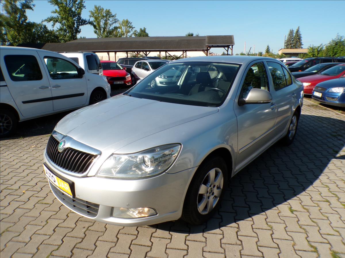 skoda-octavia-2-0-tdi-103kw-dsg - 1