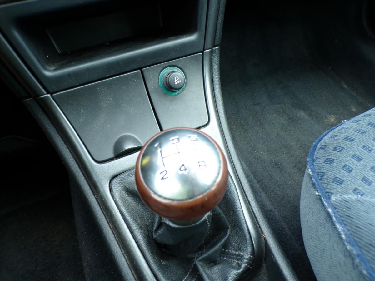 citroen-xsara-1-8-i-navigace - 9