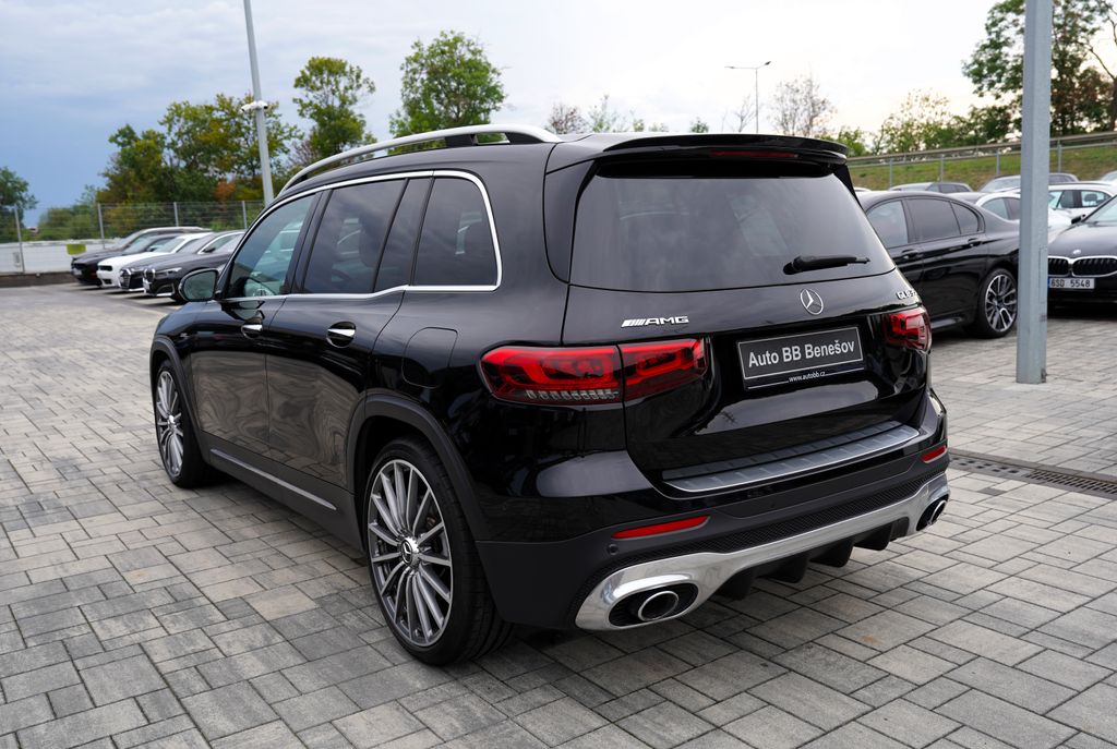 mercedes-benz-glb-glb-35-amg-4matic-310-ps-cr - 3