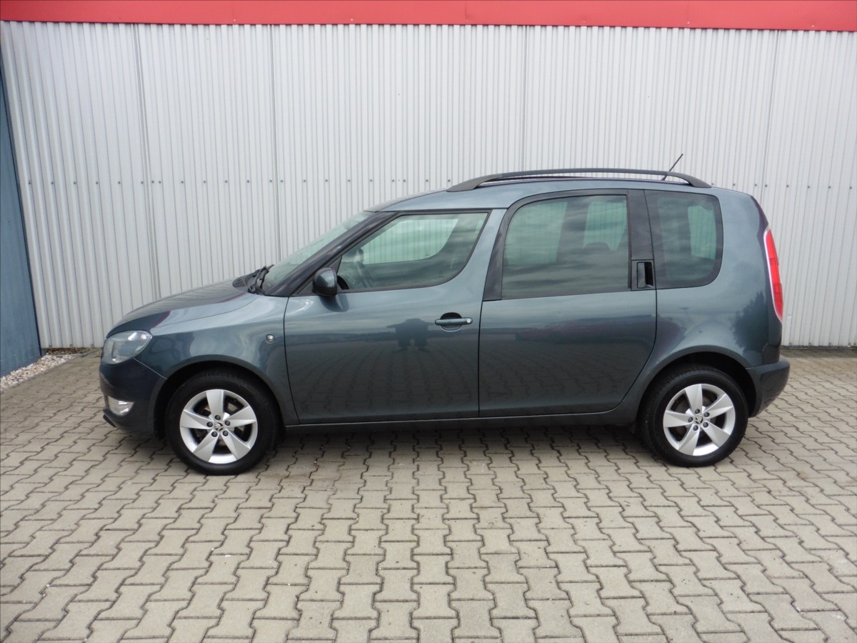 skoda-roomster-1-2-tsi-style-vyhr-sed - 4