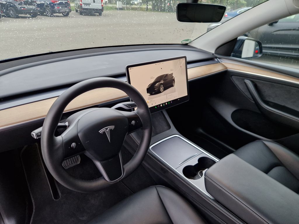 tesla-model-y-rwd-lfp-amd-ryzen-tazne - 8