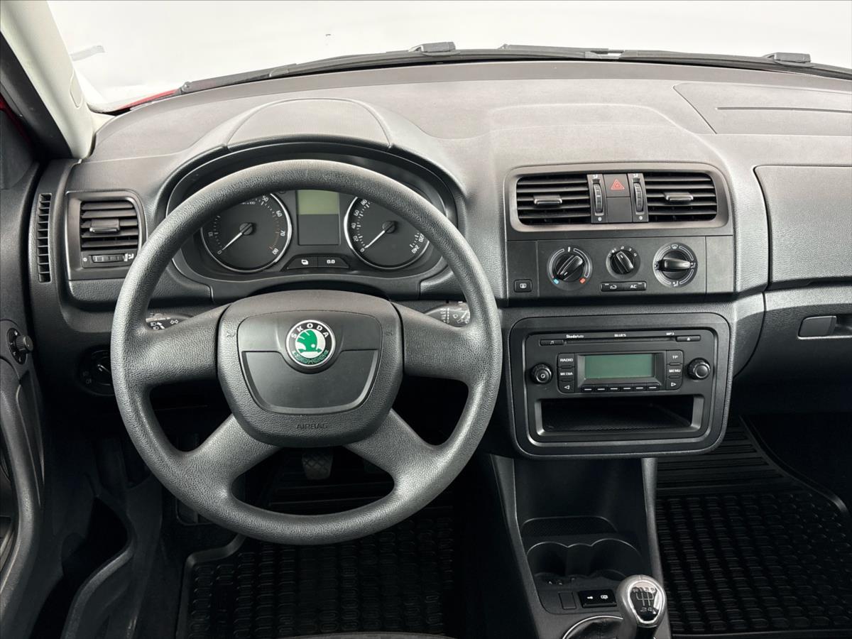 skoda-fabia-1-2-tsi-ambition-combi - 4