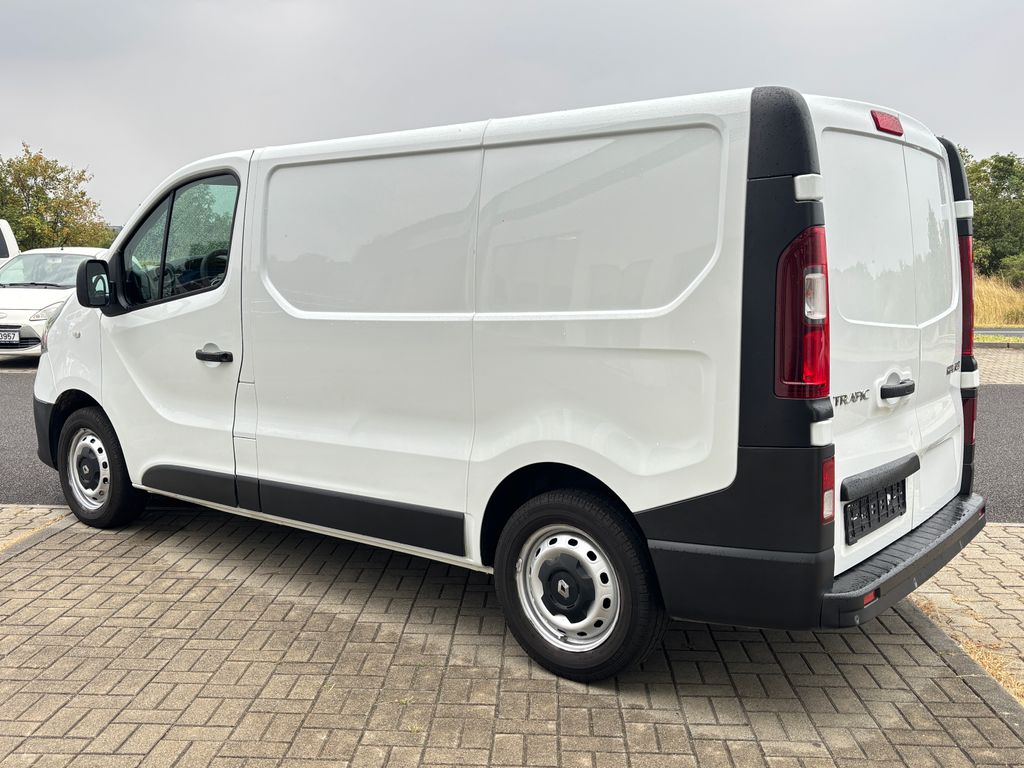 renault-trafic-1-6-dci-66kw-zadni-senzory - 2
