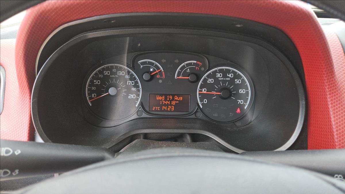fiat-doblo-cargo-1-6-jtd-77-kw - 9