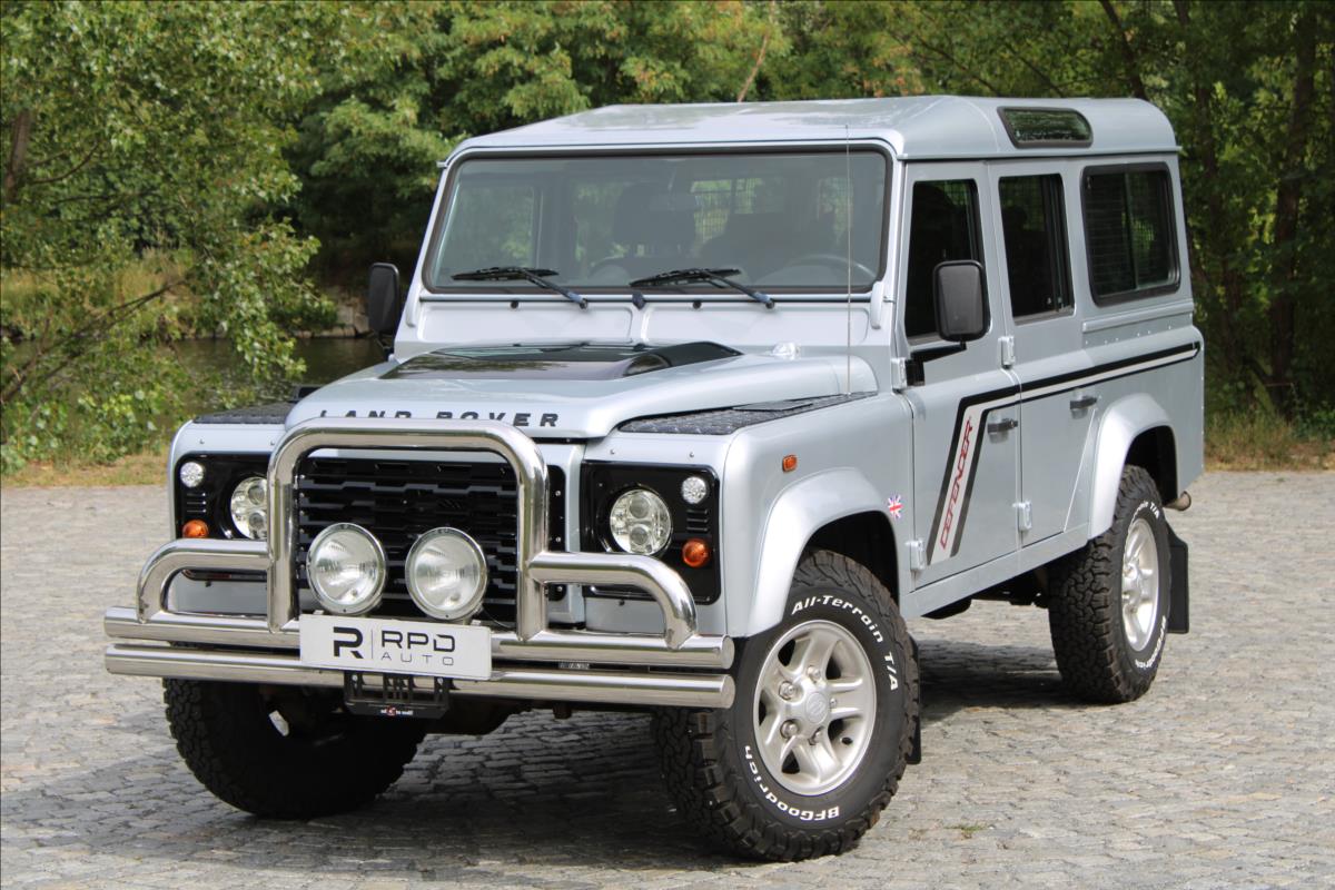 Land Rover Defender 110 2.4 TD4 90kW / PUMA / CZ