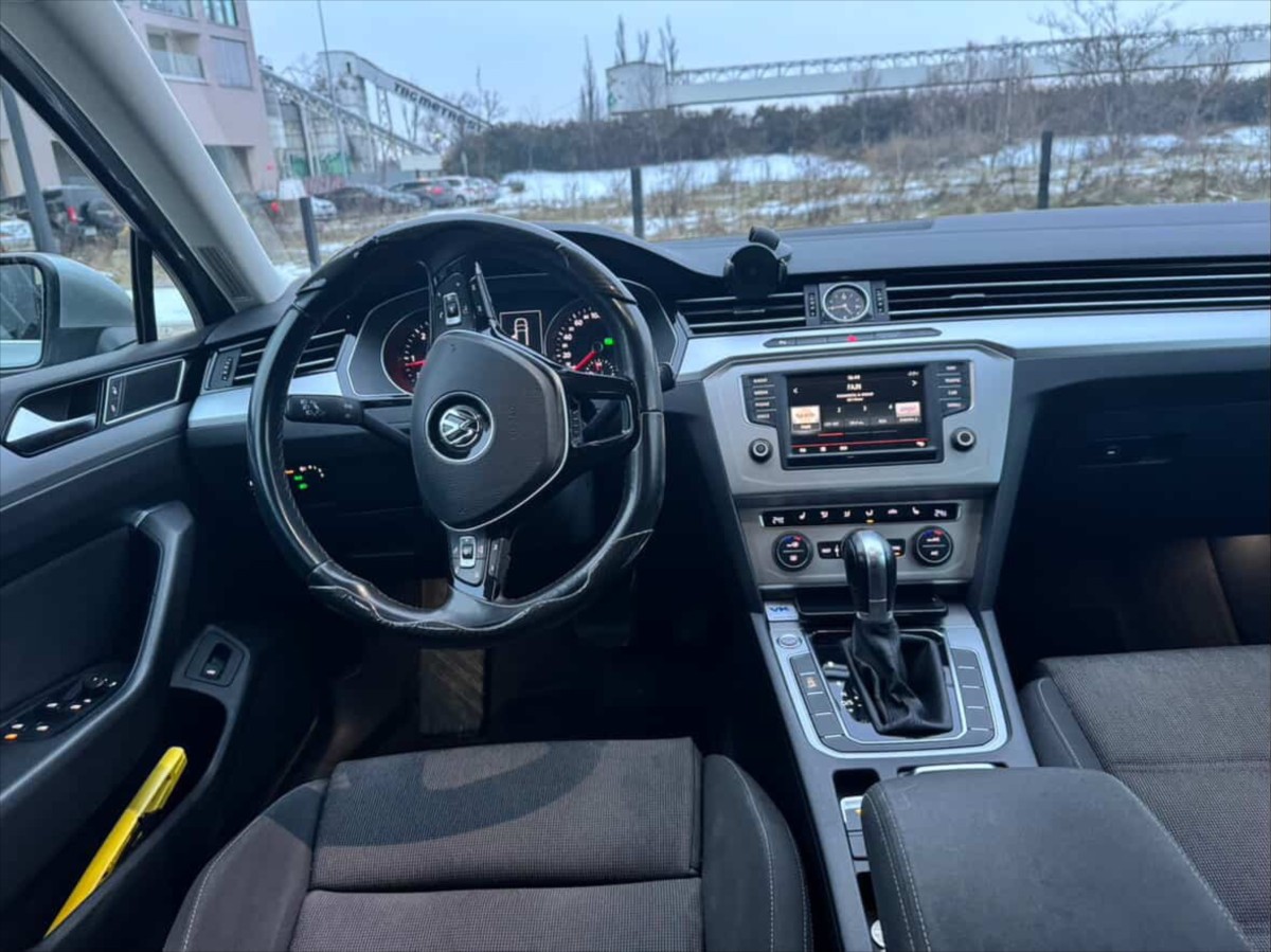 volkswagen-passat-2-0-b8 - 3