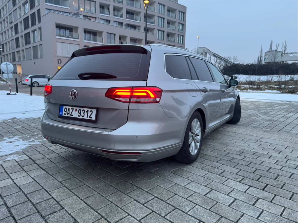 volkswagen-passat-2-0-b8 - 6