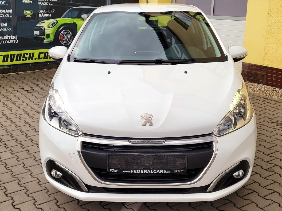 peugeot-208-1-2-serv-kniha-cr-malo-najeto - 1