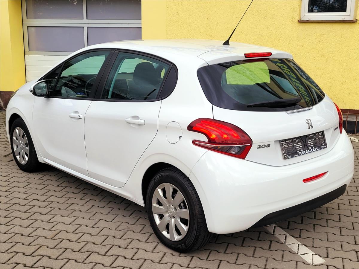 peugeot-208-1-2-serv-kniha-cr-malo-najeto - 7