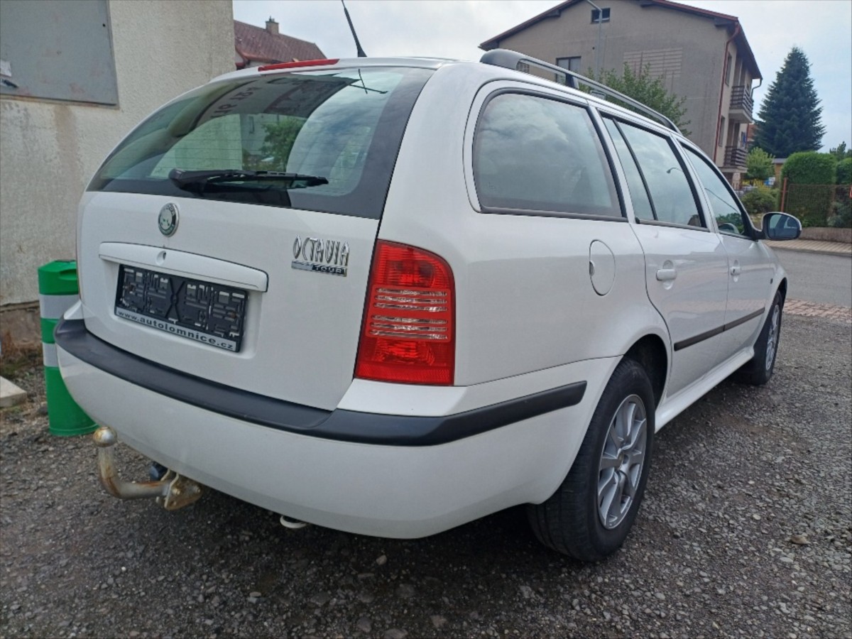 skoda-octavia-1-9-kombi-tdi-tour - 3