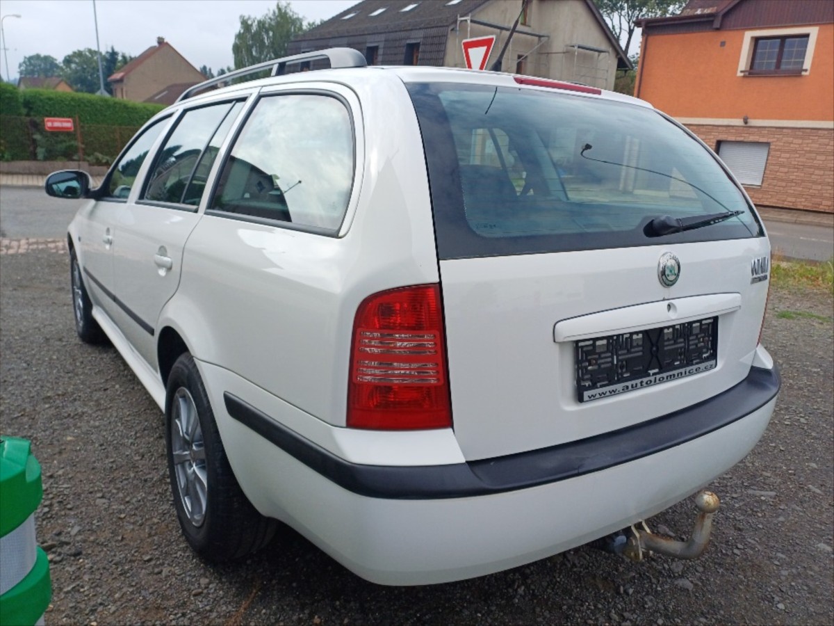 skoda-octavia-1-9-kombi-tdi-tour - 5