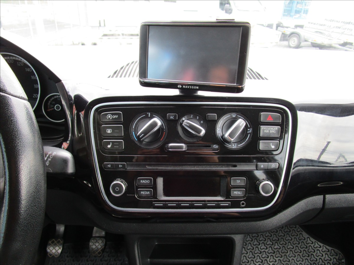 volkswagen-up-1-0mpi-55kw-highline-klima - 8