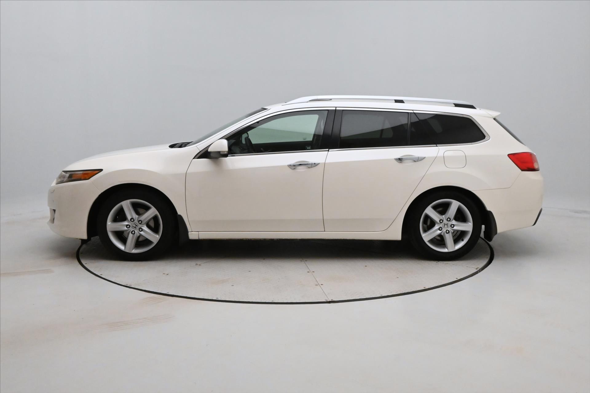 honda-accord-2-2-i-dtec-110kw-manual - 7