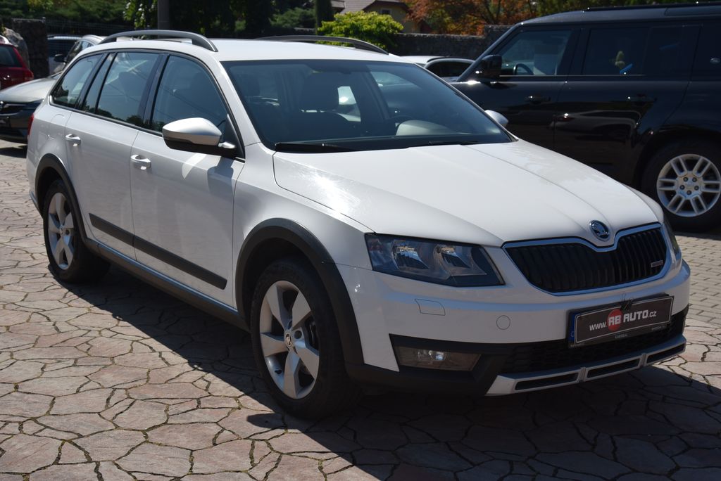 Škoda Octavia 2.0 TDi 135 kw Scout DSG