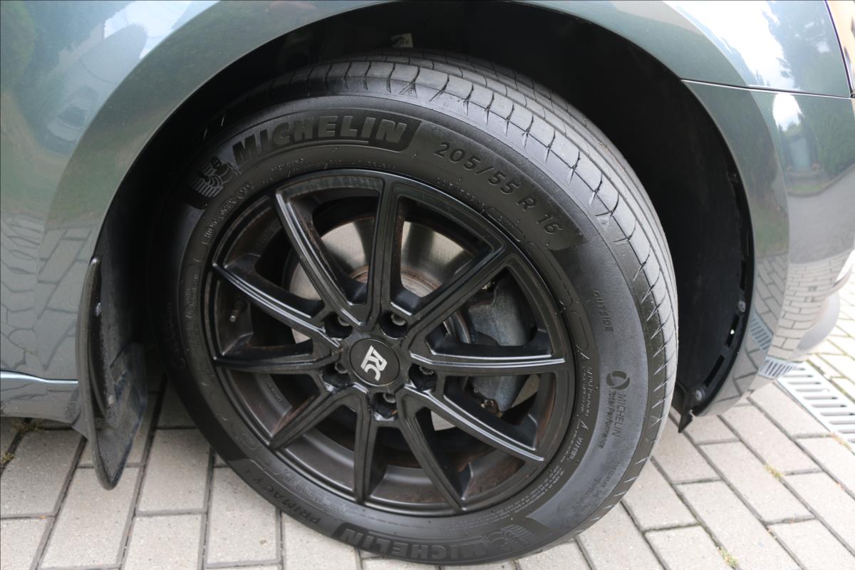skoda-octavia-1-0-85kw-cr-62000km - 4