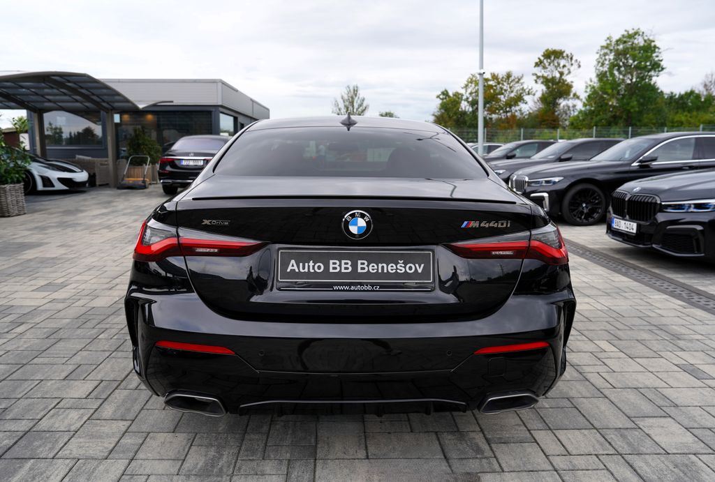 bmw-rada-4-m440i-xdrive-mpaket-375-ps-laser - 4
