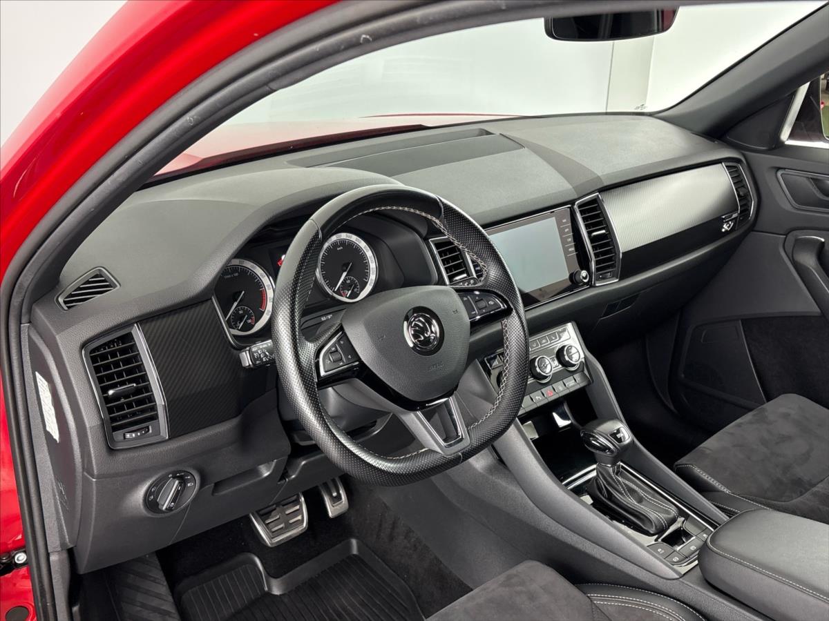 skoda-kodiaq-2-0-tdi-sportline-7dsg - 6