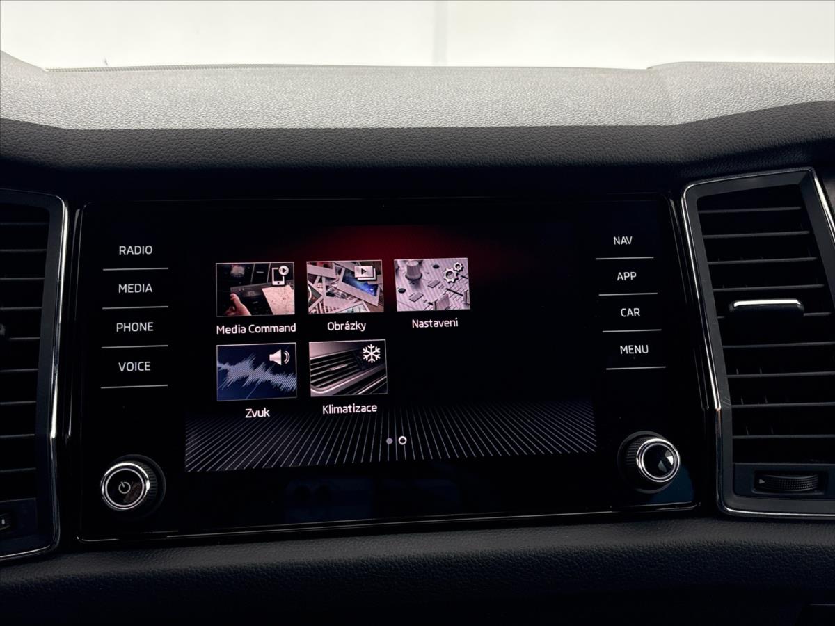 skoda-kodiaq-2-0-tdi-sportline-7dsg - 9