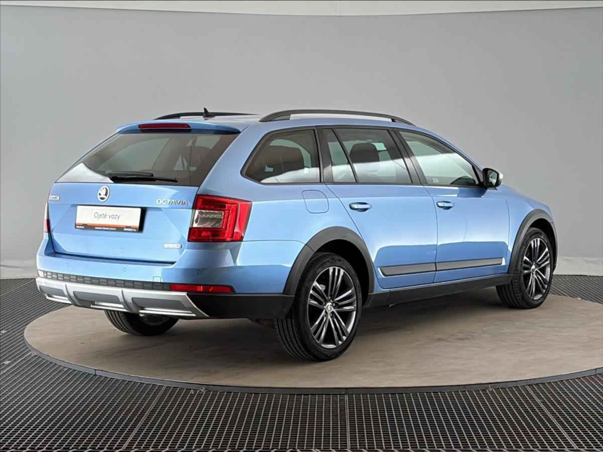 skoda-octavia-2-0-tdi-scout-6dsg - 1