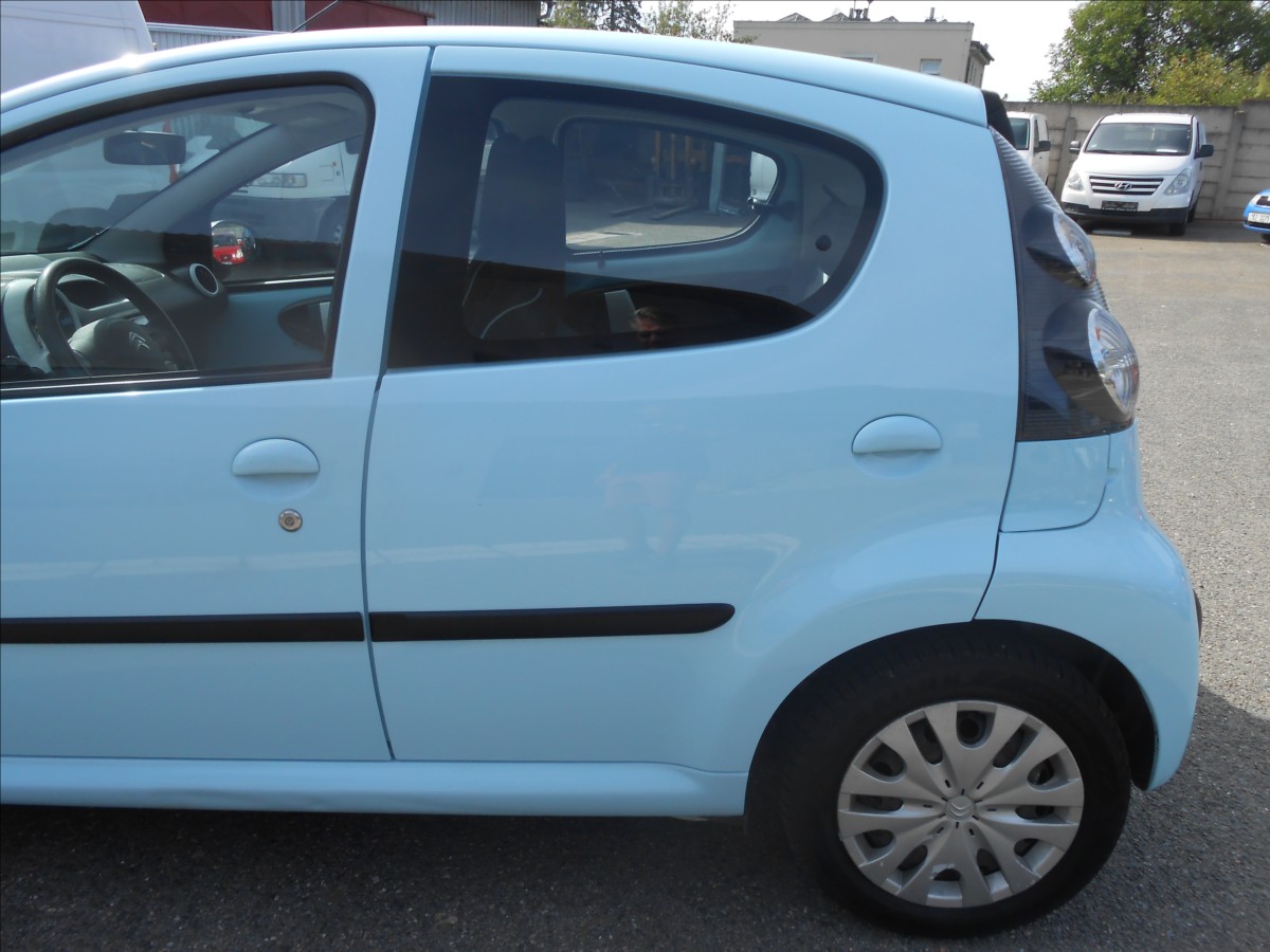 citroen-c1-1-0-i-50kw-klima-5-dver-cz - 8