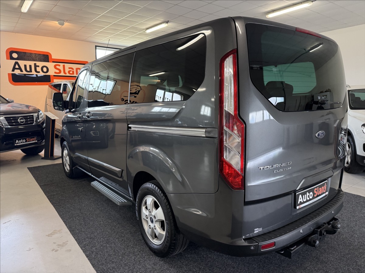 ford-tourneo-custom-2-2-titaniumx-114kw-1maj-po-servisu - 4