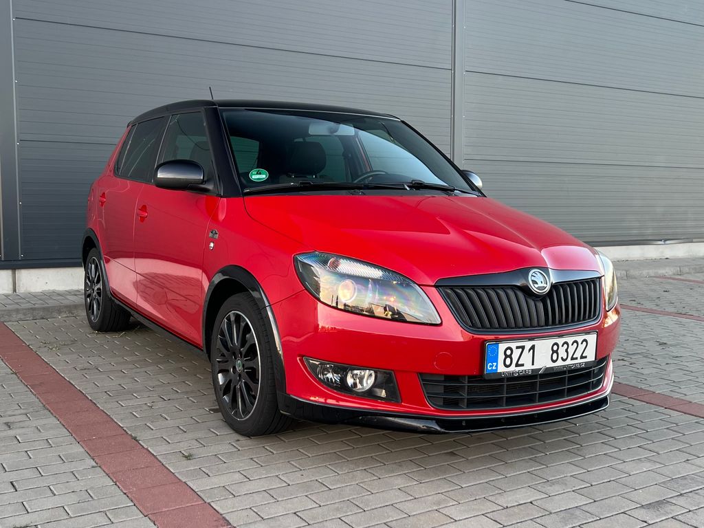 skoda-fabia-1-2-tsi-monte-carlo - 2