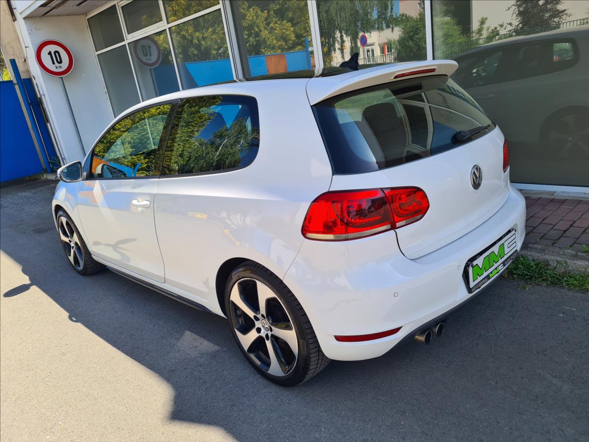 volkswagen-golf-2-0gtd-alu18-servis-1-maj - 5
