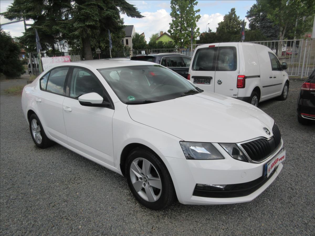skoda-octavia-1-6-tdi-85kw - 1