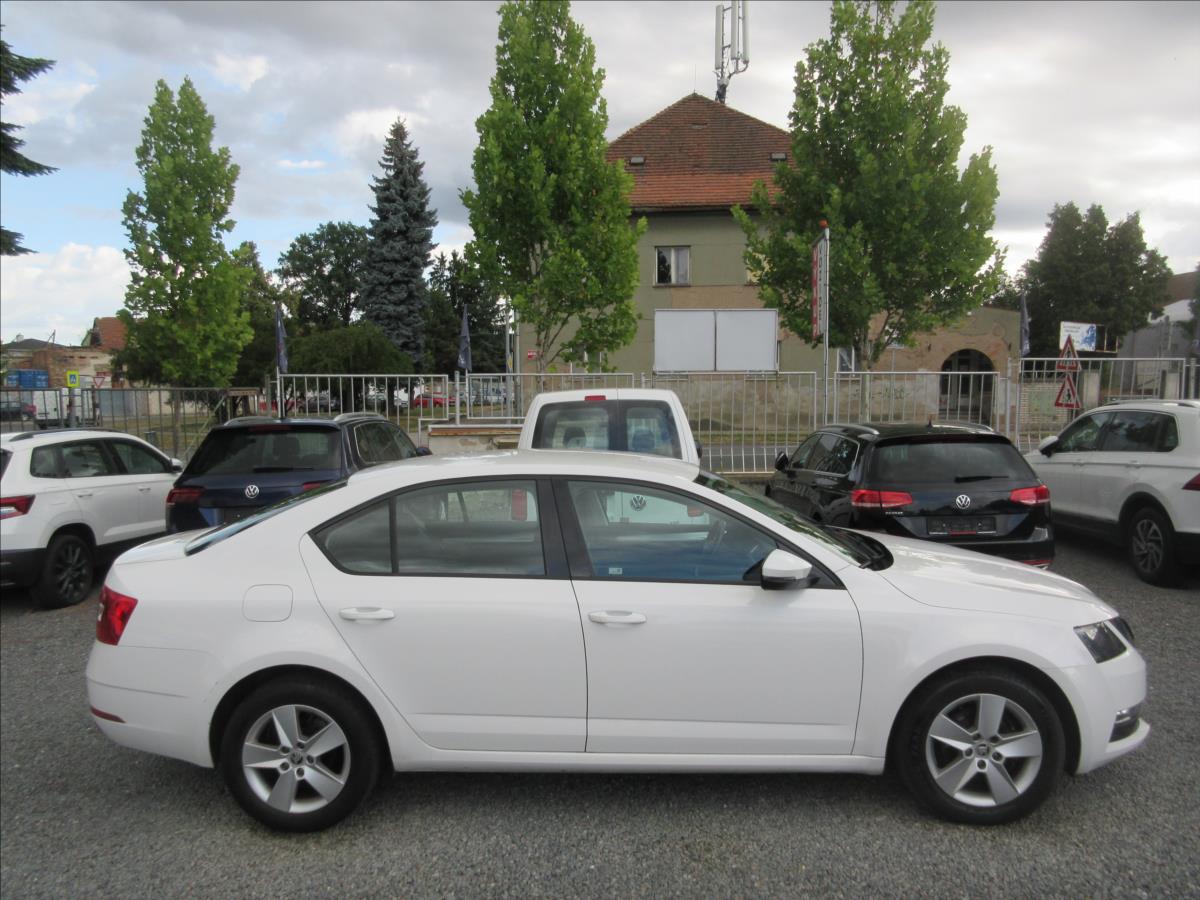 skoda-octavia-1-6-tdi-85kw - 3