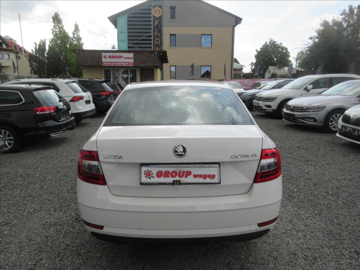 skoda-octavia-1-6-tdi-85kw - 4