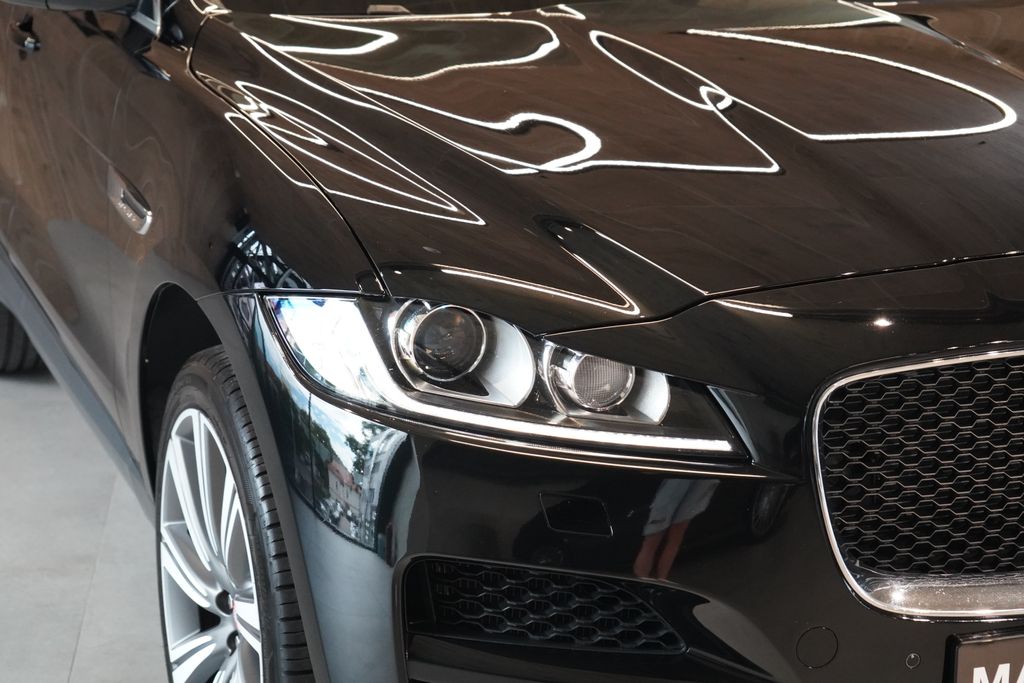jaguar-f-pace-30d-awd-prestige-panorama - 5